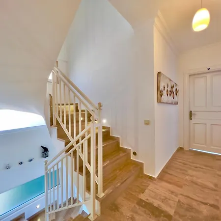 A Luxurious Sea View Within Walking Distance To Town In Kalkan Kalamar Kaş
